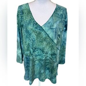Venezia Green/blue Top 3/4 Sleeve Size 22/24 V-neck